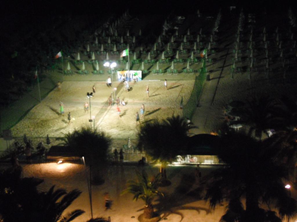 Grand Hotel Excelsior San Benedetto del Tronto Bagian luar foto