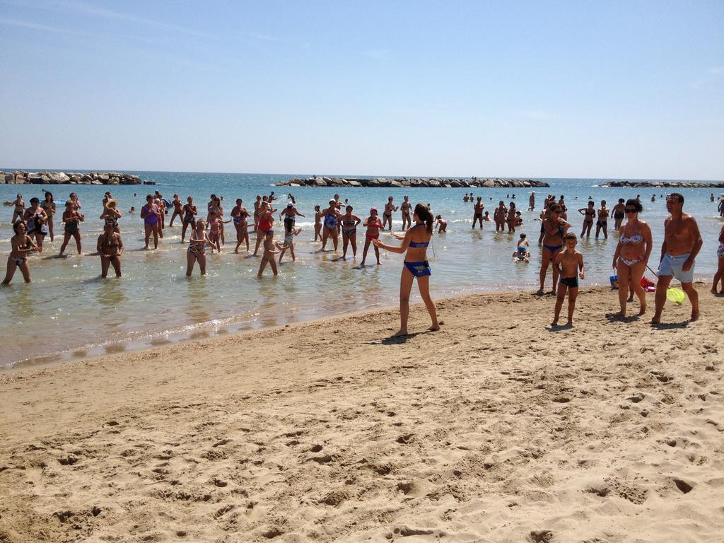 Grand Hotel Excelsior San Benedetto del Tronto Bagian luar foto