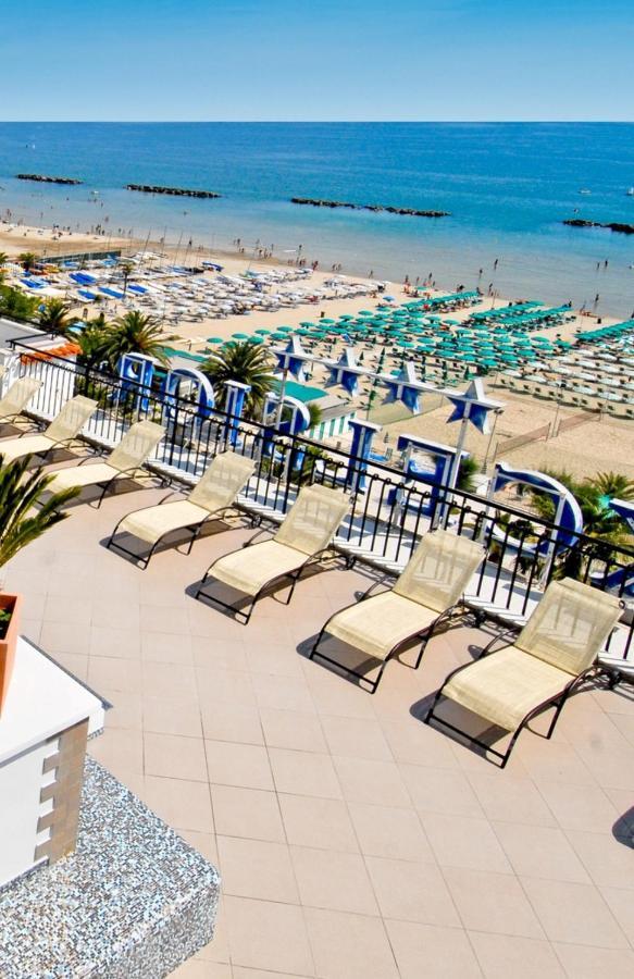 Grand Hotel Excelsior San Benedetto del Tronto Bagian luar foto
