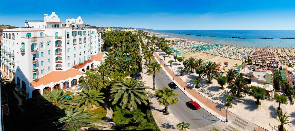 Grand Hotel Excelsior San Benedetto del Tronto Bagian luar foto