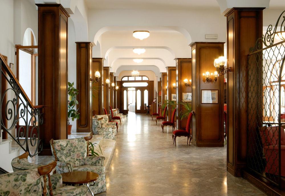 Grand Hotel Excelsior San Benedetto del Tronto Bagian luar foto