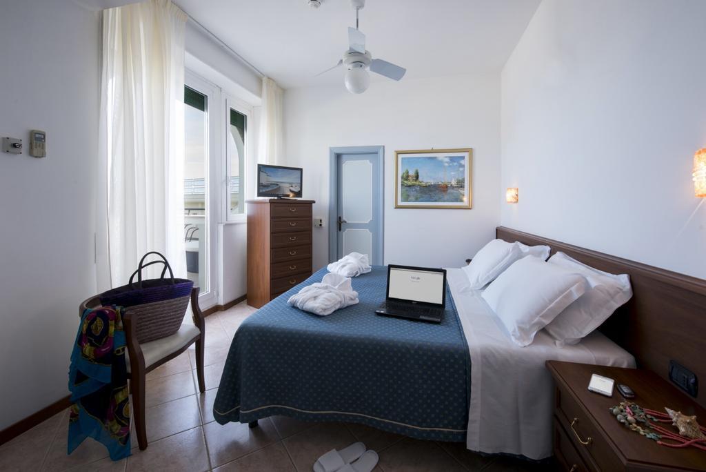 Grand Hotel Excelsior San Benedetto del Tronto Bagian luar foto