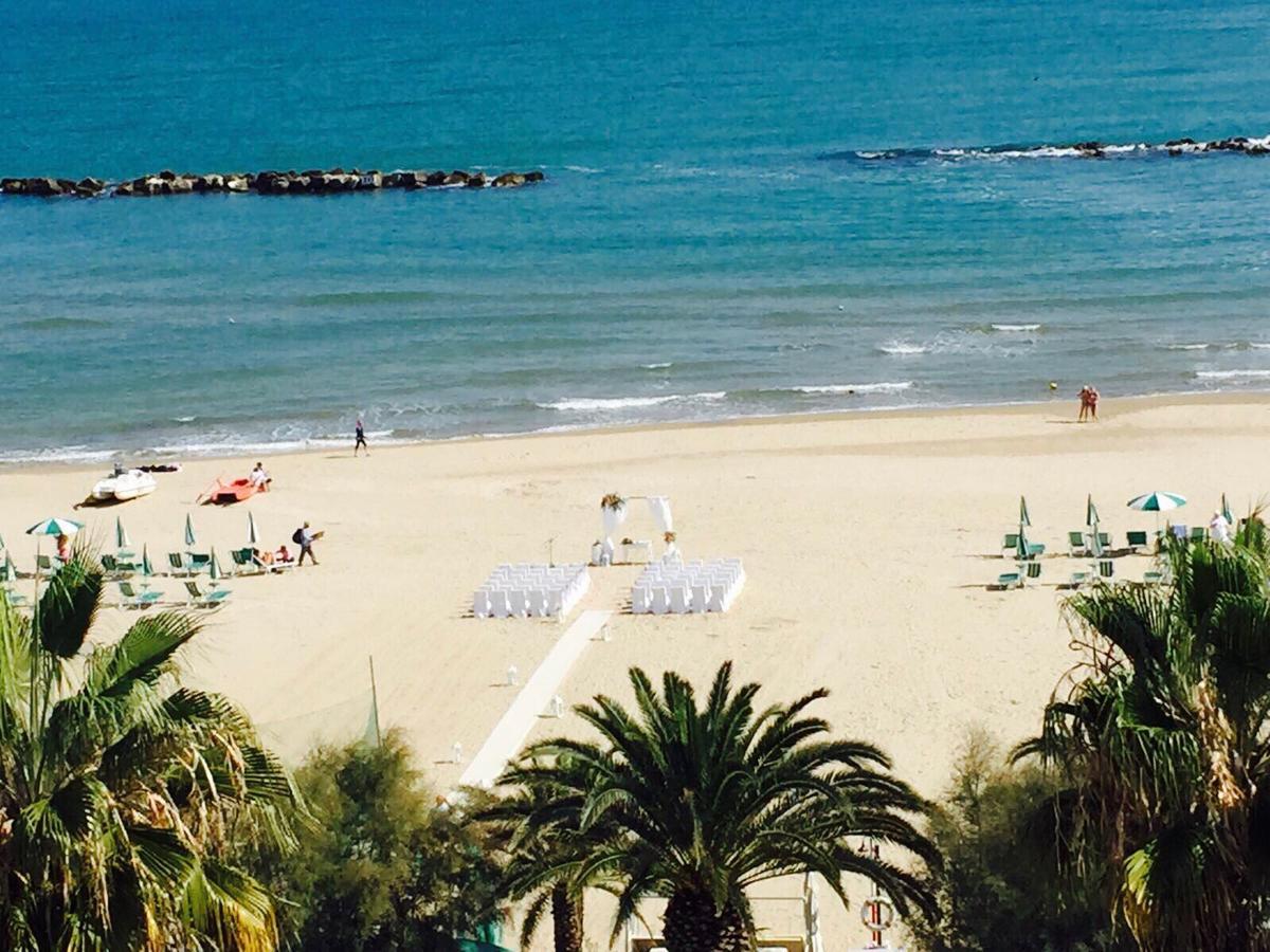 Grand Hotel Excelsior San Benedetto del Tronto Bagian luar foto